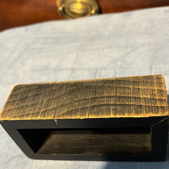 Primitives by Kathy All You Need is Love & a Cat Distressed Wooden Sign - Picture 3 of 8